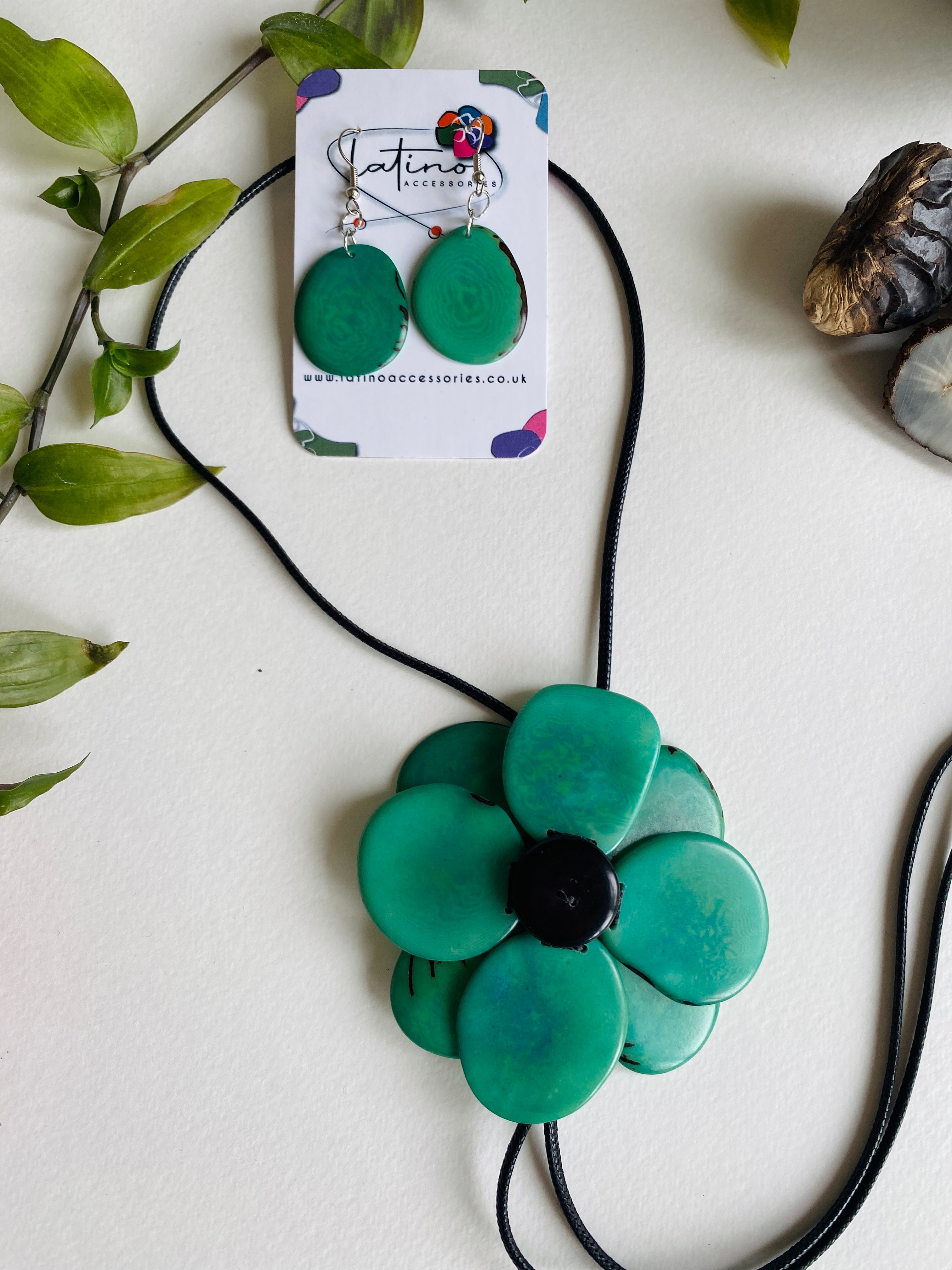 Margarita Tagua Necklace Set - Sea green